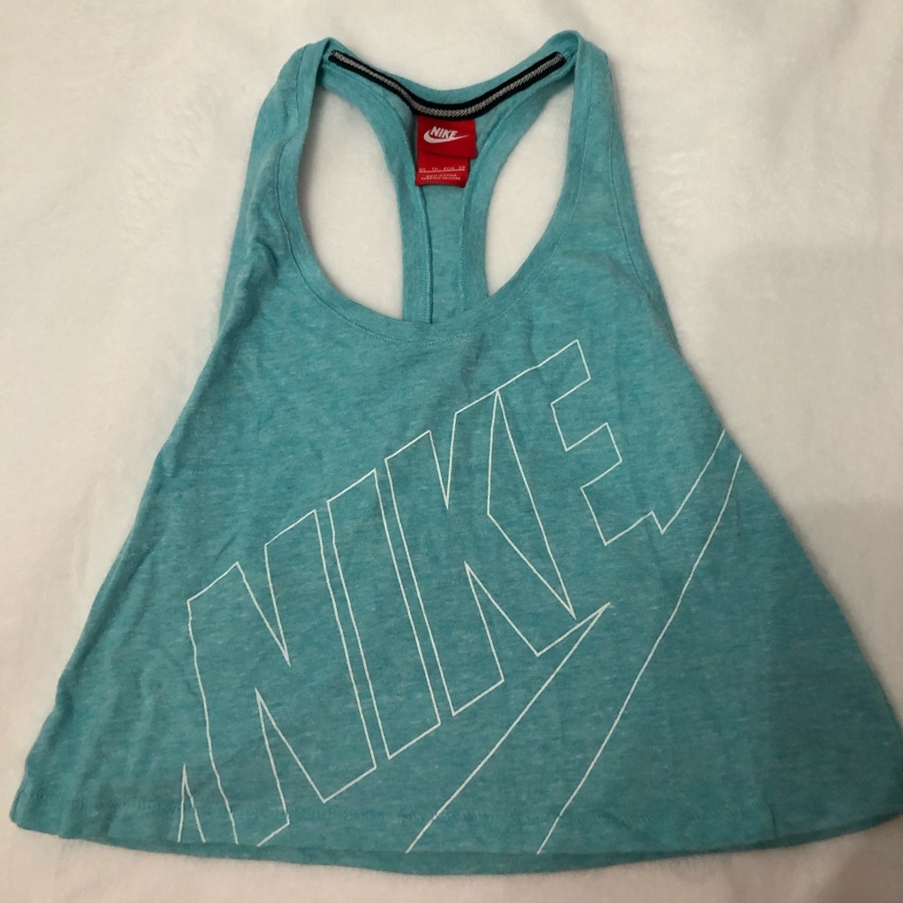 Nike Crop Tank